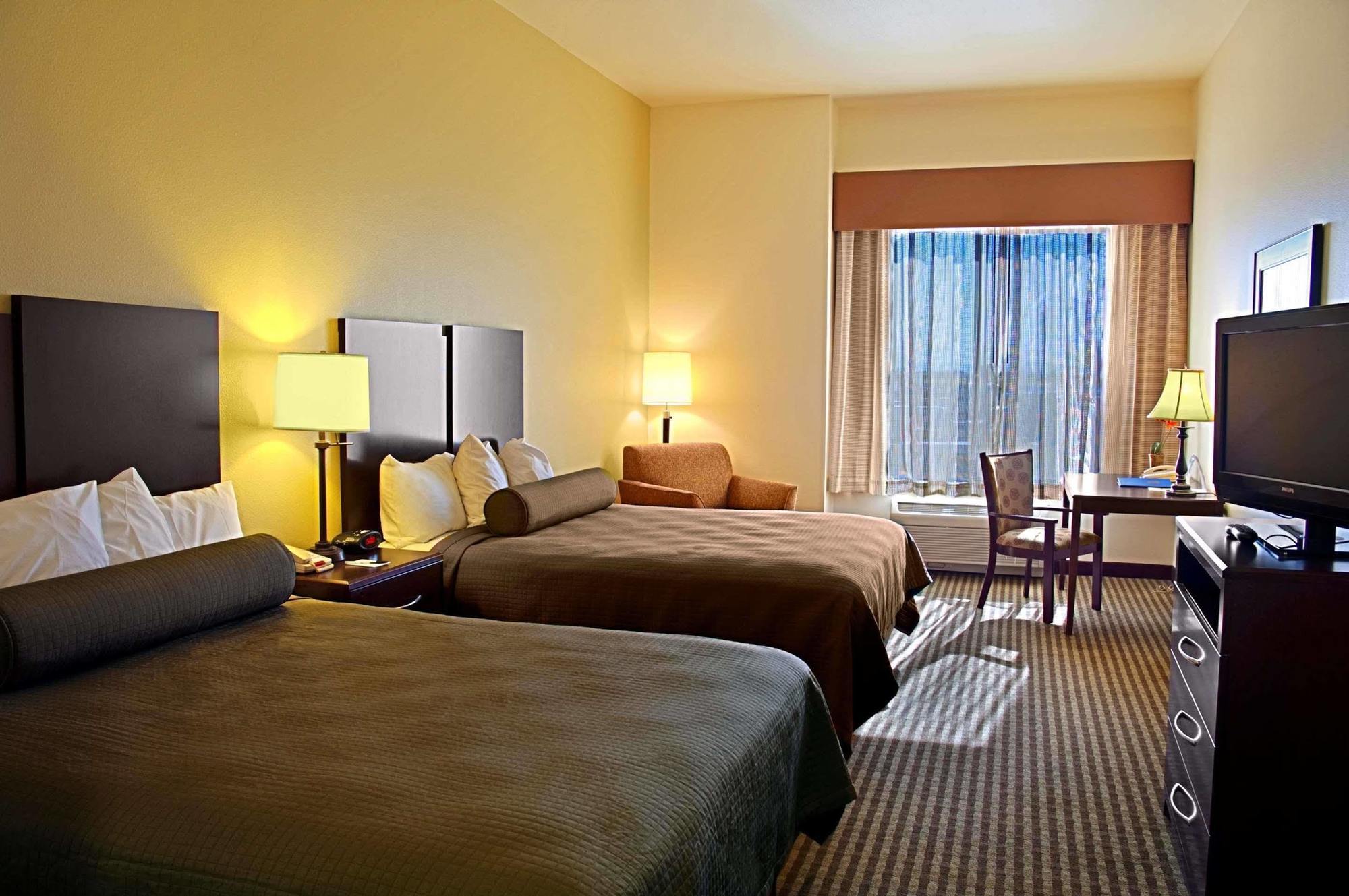 Legacy Inn & Suites Mesa Room photo